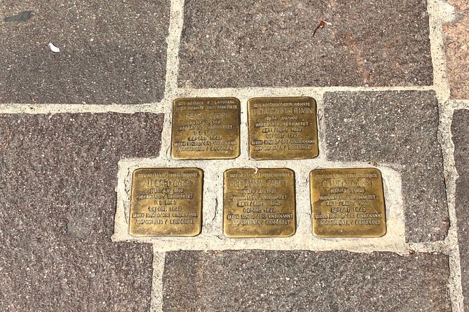 3- Hours Private Tour Bolzano's Jewish History - Piazza Walther medieval center: trade routes and centuries of Jewish presence