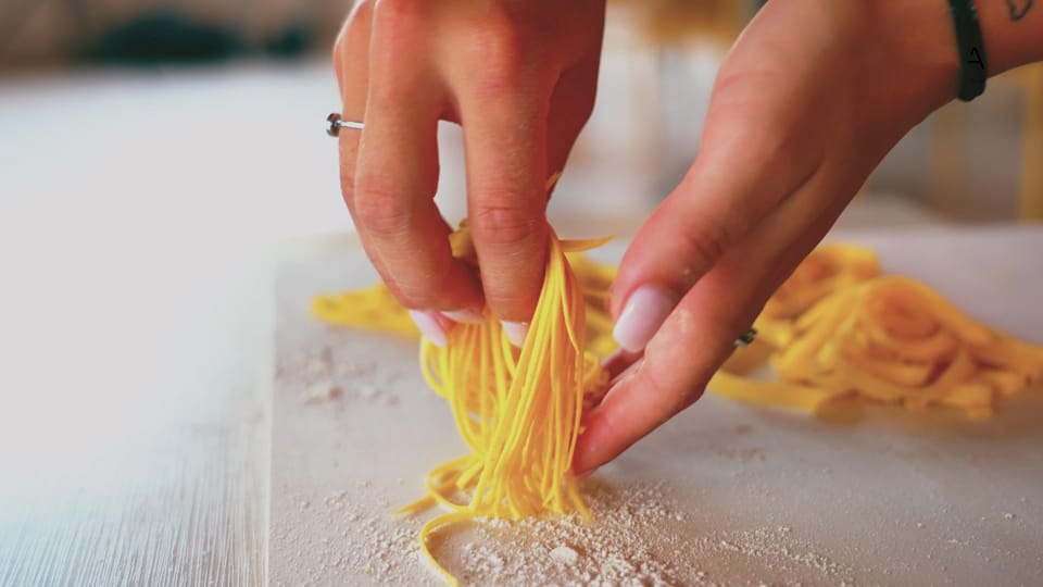Bardolino: Garda Lake Pasta Cooking Class at Agritourism - Practical tips that make the class easier