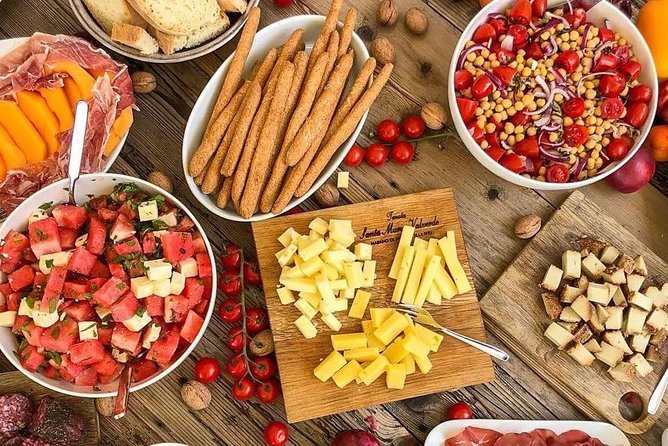 Bike Station Valpolicella: E-bike tour & Amarone Tasting - What the small group size changes for you