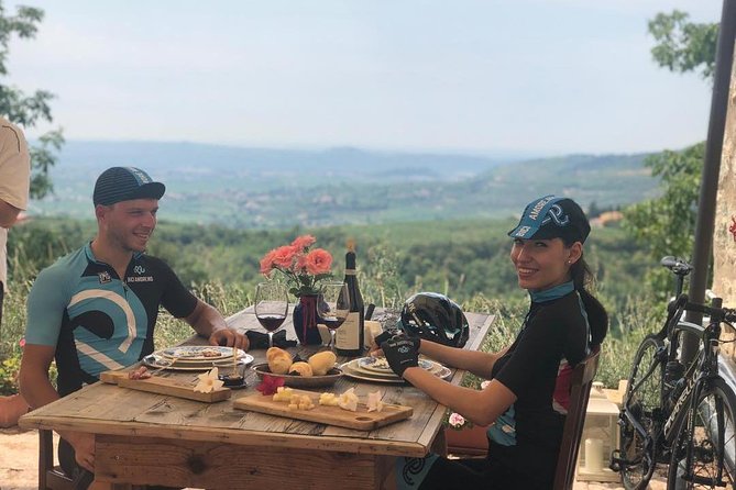 Bike Station Valpolicella: E-bike tour & Amarone Tasting - Starting in Verona and getting out quickly (the timing logic)