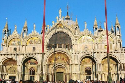 Classic Venice Full Day Tour from Lake Garda - Riva degli Schiavoni Stop: Use Your Two Hours for First Impressions