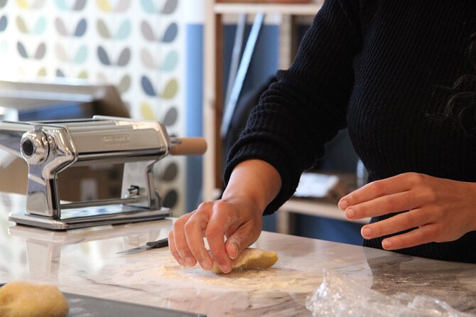 Cooking Class : Fresh pasta and TIRAMISÙ with Lake Garda wines - Rolling dough and shaping pasta: what you actually learn