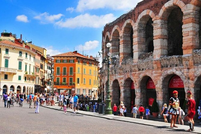 Discover the City of Romeo & Juliet: Walking Tour of Verona - Ending in Piazza Brà: lunch plans that actually help