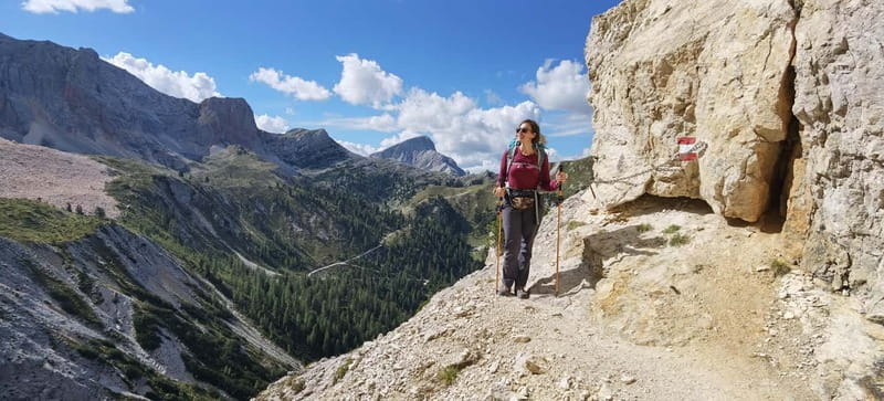 Dolomites of Cortina: Hiking Experience with a local Guide - Pickup and the “start hiking fast” advantage