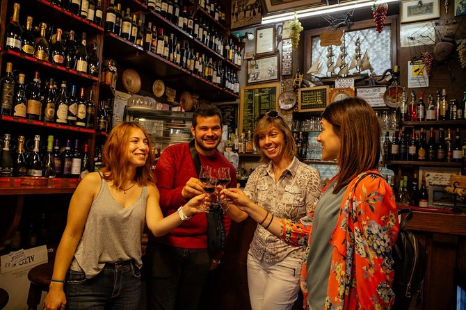 Drinks & Bites in Verona Private Tour - Stop 4: Arena di Verona views with oliva ascolana and arancino