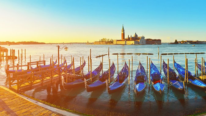 From Verona: Day trip to Venice with tour guide - Piazza San Marco with headphones: the highlights that matter