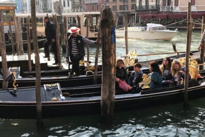 From Verona: Day trip to Venice with tour guide - Lake Garda coach pickup and how the travel stays painless