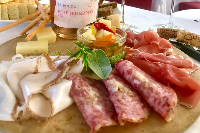 From Verona: Prosecco & Classic method sparkling wine tour, with light lunch - The bubbles lesson: Charmat method vs classic (Champenoise-style) method