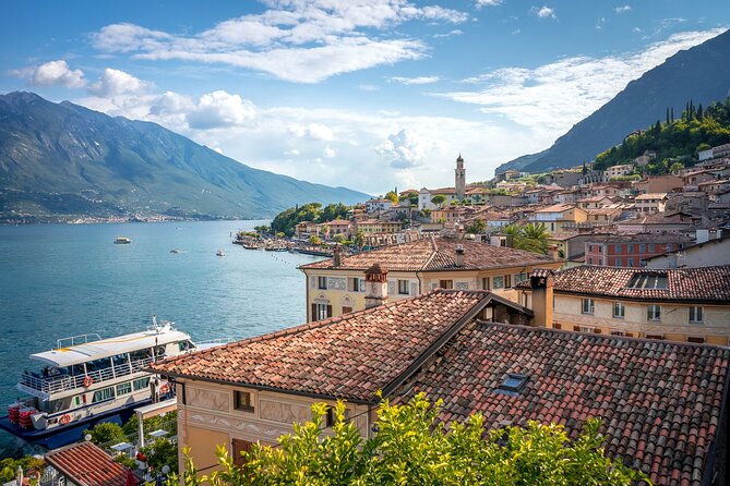 Full-day Lake Garda Tour - The bus route: circumnavigation plus built-in town timing