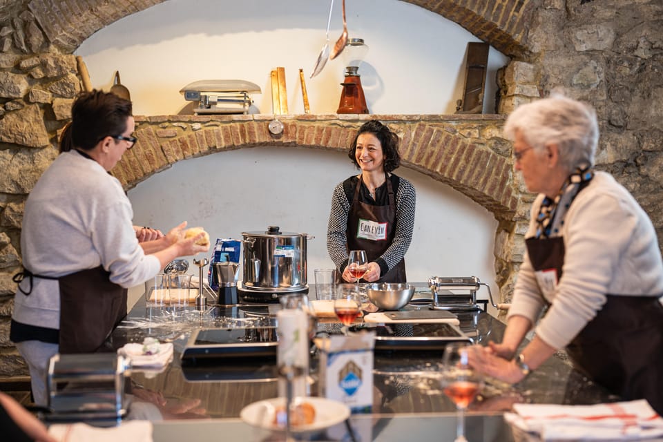 Garda: Cooking Class with Dessert - A 3-hour pasta and dessert mission in Garda