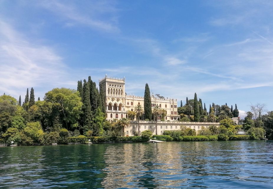 Garda: Private Boat Tour with Wine and Food Tasting - What to bring and how to handle the practical side