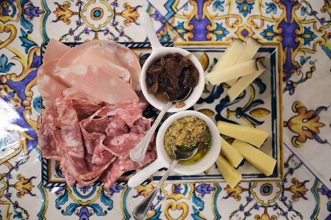 Guided Food Tour with Wine Tasting in Verona - The Nine Tastings: What You’ll Actually Eat
