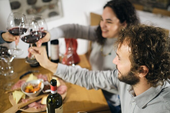 Guided Food Tour with Wine Tasting in Verona - Wine Tasting Near the Arena: Two Glasses, One Clear Focus