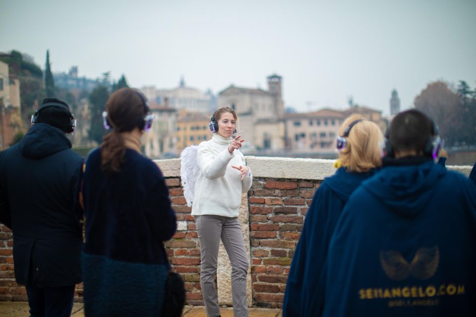 Guided Tour in the center of Verona accompanied by an Angel - Key highlights at a glance