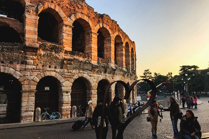 Highlights & Hidden Gems of Verona at Sunset with cable car - Group Size, Guide Style, and How to Get the Most Out of It