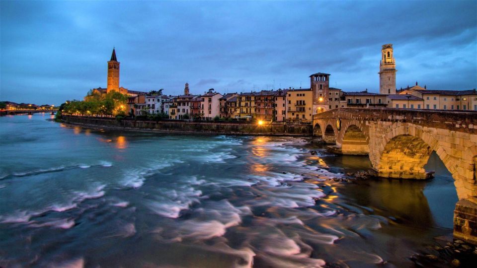 Incredible Verona – Family Walking Tour - Arche Scaligere and Piazza dei Signori: power, monuments, and easy wandering