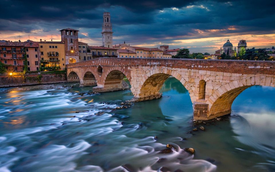 Incredible Verona – Family Walking Tour - Price and value for a private group up to 4