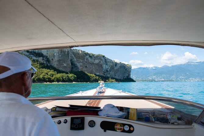 Lake Garda Afternoon Sightseeing Cruise from Sirmione - Salò Stop: Use Your Hour for the Right Kind of Wandering