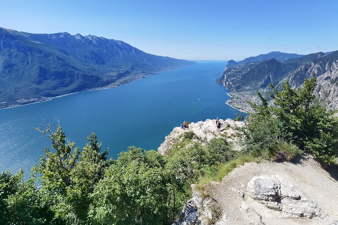 Lake Garda Hiking One Day Private Excursion - Mountain trails in Lake Garda: what to expect from the walk