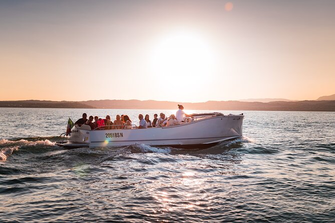 Lake Garda Mini Cruise: Sirmione Peninsula - Boats, crowd level, and what 20 people means in practice