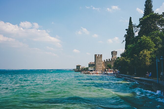 Lake Garda: Sirmione Boat Tour and Walking Tour - Who this Sirmione tour suits best