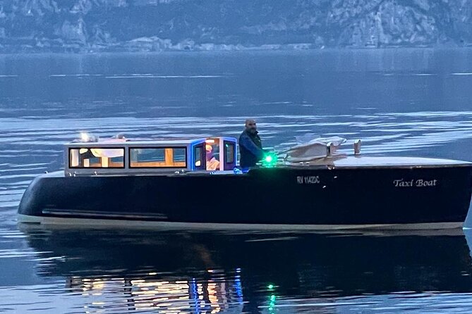 Lake Garda Tour aboard a Venetian Taxiboat - Limone sul Garda: Lemon Town Views and a 30-Minute Stroll