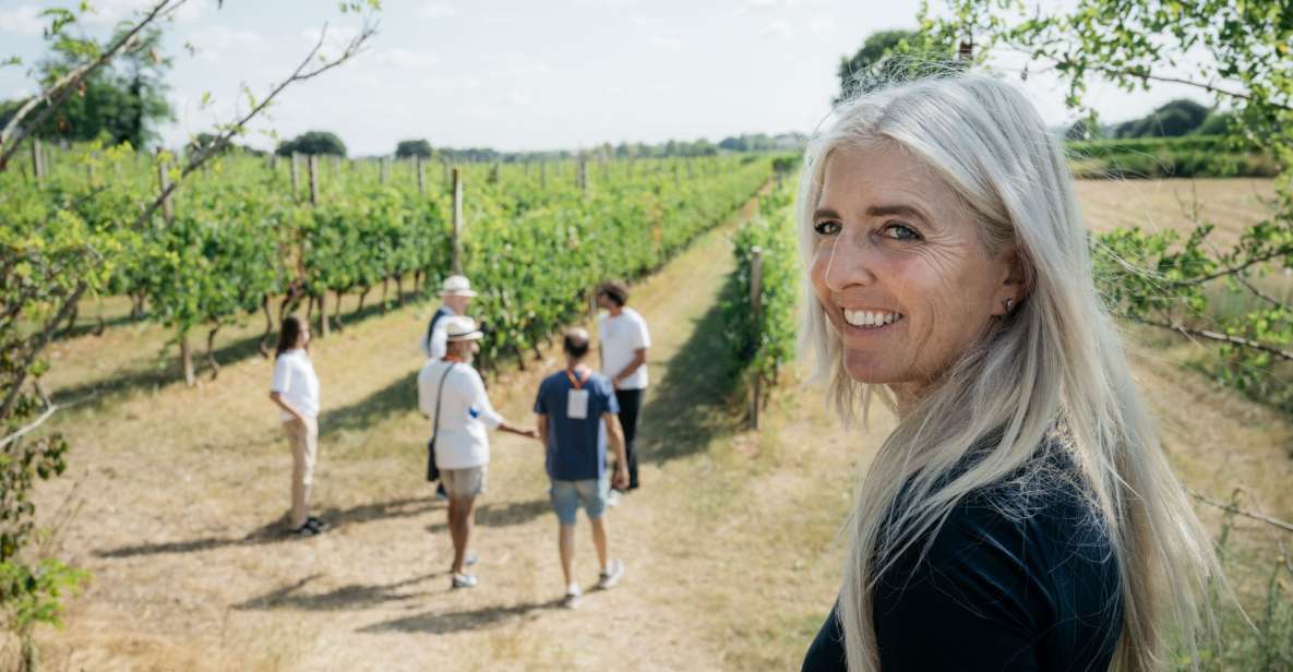 Lake Garda: Vineyard Tour and 6 wine Tasting - Your 6-Wine Flight: Custoza, Chiaretto, Bardolino, Magico, and more