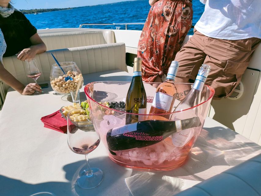Lazise: Sunset Cruise with Wine aperitif on lake Garda - Villa Canossa by Boat: A 16th-Century Stop With Real Atmosphere