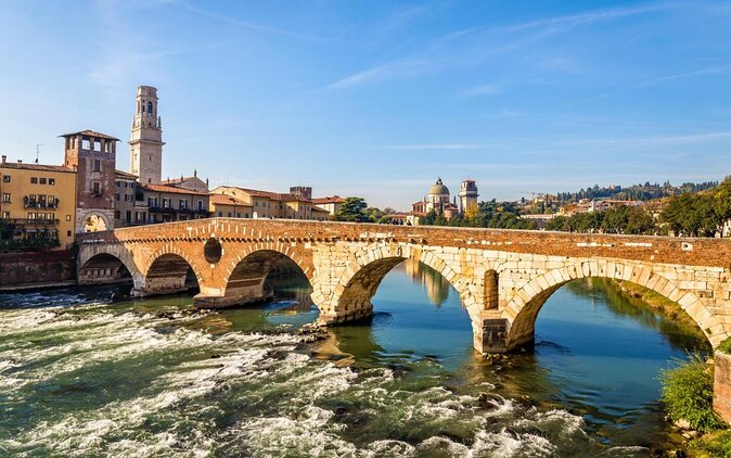 Private City Kickstart Tour: Verona - Key highlights worth planning around