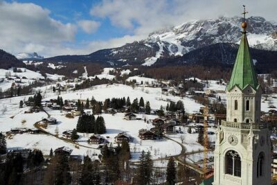 Private Dolomites Day Trip from Venice by Mercedes Class e Lux - Cortina d’Ampezzo in one hour: what you can actually do