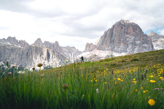 Private Dolomites Day Trip from Venice by Mercedes Class e Lux - Marmolada, Mt Civetta, and Mt Pelmo: how big peaks fit into a day trip