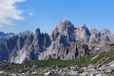 Private Guided Hike to Tre Cime di Lavaredo - Meeting at Ristorante Bar Genzianella and choosing the best time