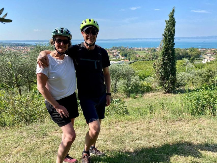 Salò: e-bike tour with wine tasting on Valtenesi Hills - Quick practical tips so your day feels smooth