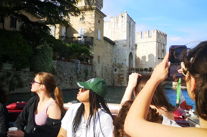 Sirmione away from the Crowds Boat Cruise Guided Walk and a Drink - Centro Storico Sirmione: Church, Panoramas, and Strand Time