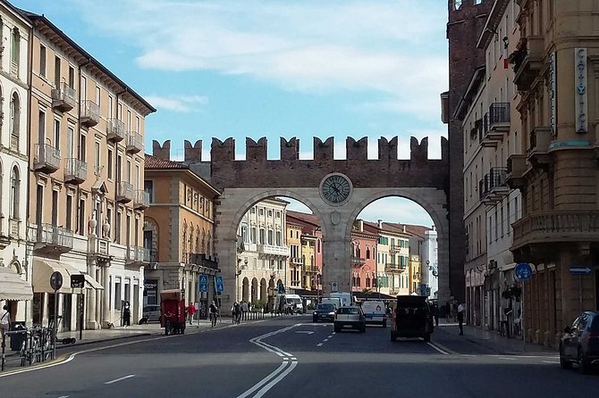 The city of Romeo and Juliet: A self-guided audio tour through Verona - Juliet’s House: the romance spotlight, managed without a ticket rush