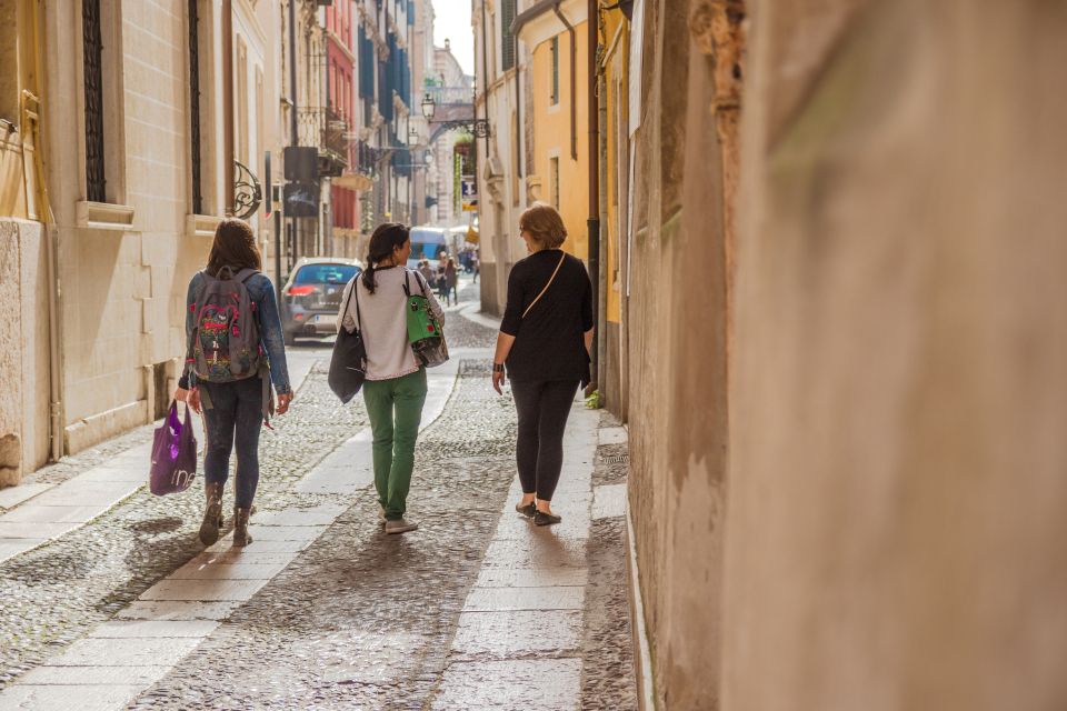 The Highlights of Verona Small Group Walking Tour - Why Verona’s Arena and Juliet’s Balcony Make This Walk Work