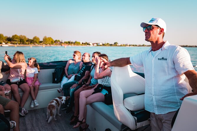 Tour of the Sirmione Peninsula - Where you meet at Sirmione Scaligero Castle—and why it helps