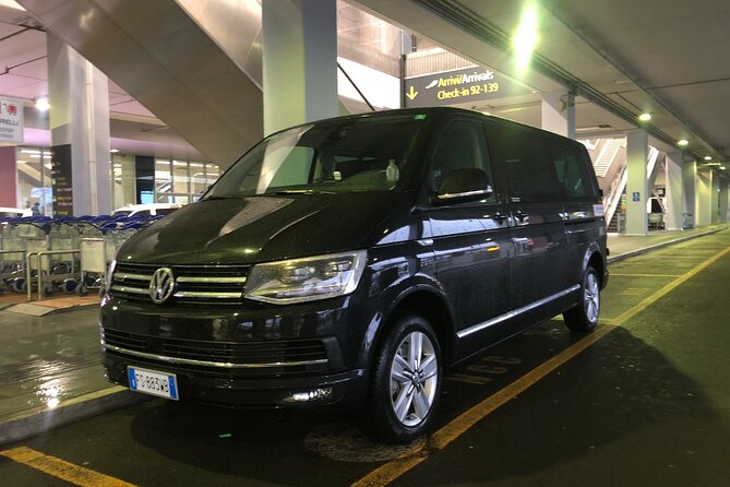 Transfer from Cortina d'Ampezzo to Venice Marco Polo airport or Mestre station - Pickup in Cortina: what happens at your door
