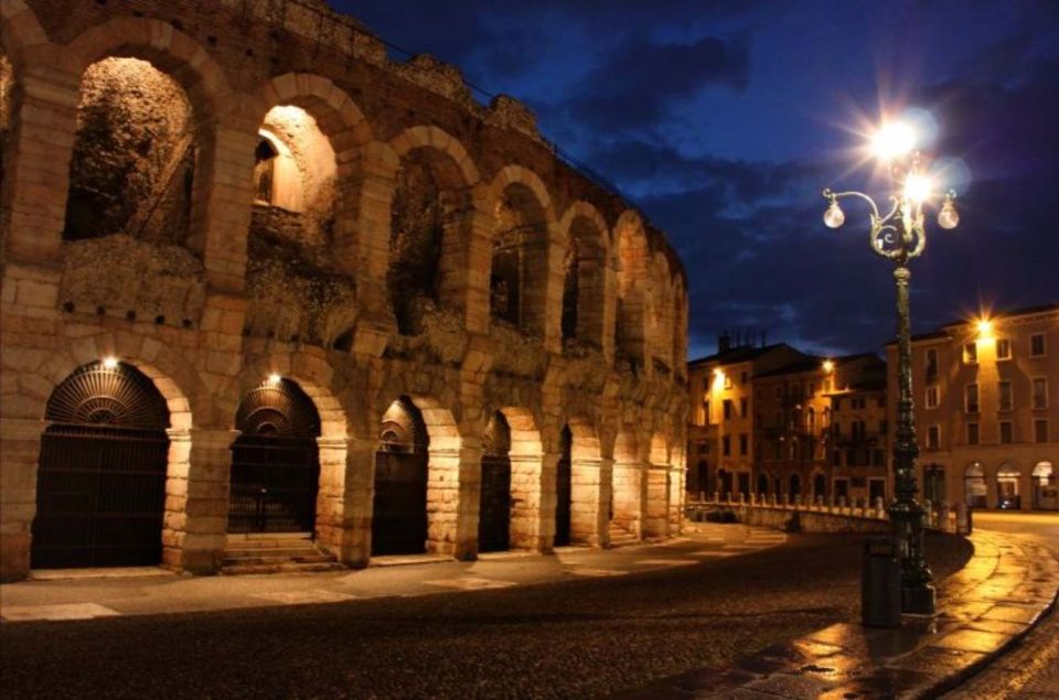 Verona: 3-Hour Guided Walking Tour - Arco dei Gavi start: fast orientation, easy flow