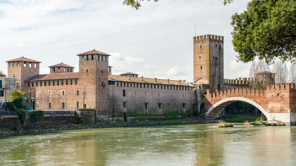 Verona Audioguide - TravelMate app for your smartphone - Verona at your pace: what “autonomy” really means