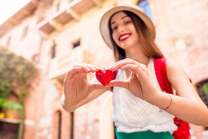 Verona by Moonlight: A Nighttime Path Through History and Romance - Piazza delle Erbe and Palazzo Maffei: Verona’s Painted Start