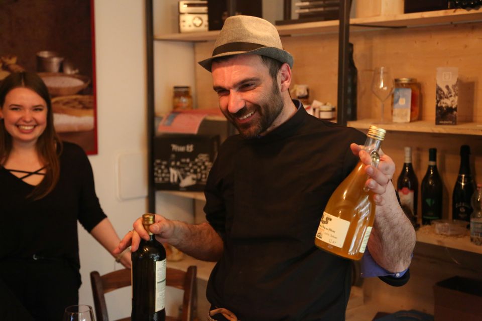 Verona centro: Olive Oil Tasting Experience - Pairing Oil Like an Italian: Bread, Cheese, Salami, and Water