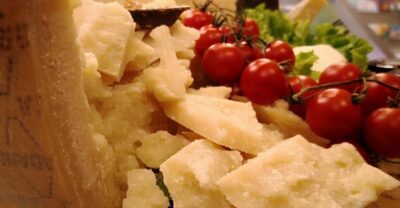 Verona: Cheese Tasting and Pairing - A One-Hour Plan Built Around Your Senses