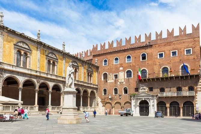 Verona: City Highlights Private Tour - When a private guide actually adds value