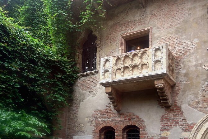 Verona Highlights with Local: Walking Tour Juliet's House Tickets - The Walking Route: Alleys, Corners, and “Why This Place Feels Like Verona”