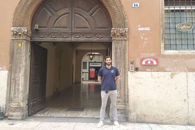 Verona: Juliet’s House Fast-Track Entry Ticket & Audio Guide - Crowds, photos, and timing: how to keep your visit from turning chaotic