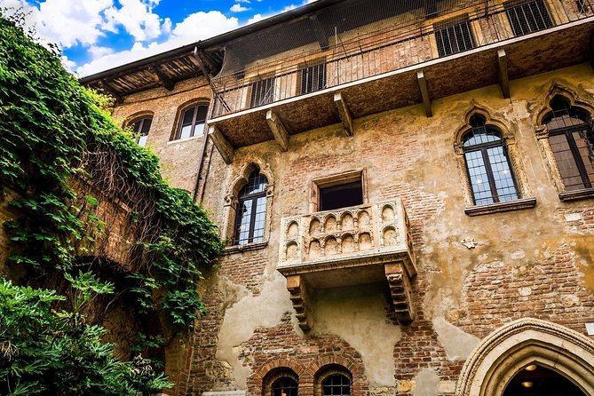 Verona Private Guided Walking Tour, Romeo & Juliet and More - Juliet’s House and Balcony: what you’re really seeing