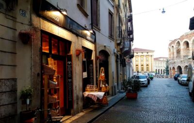 Verona: Traditional Balsamic Vinegar From Modena Tasting - Where You Start (Via Leoncino 31) and What That Means for Your Timing