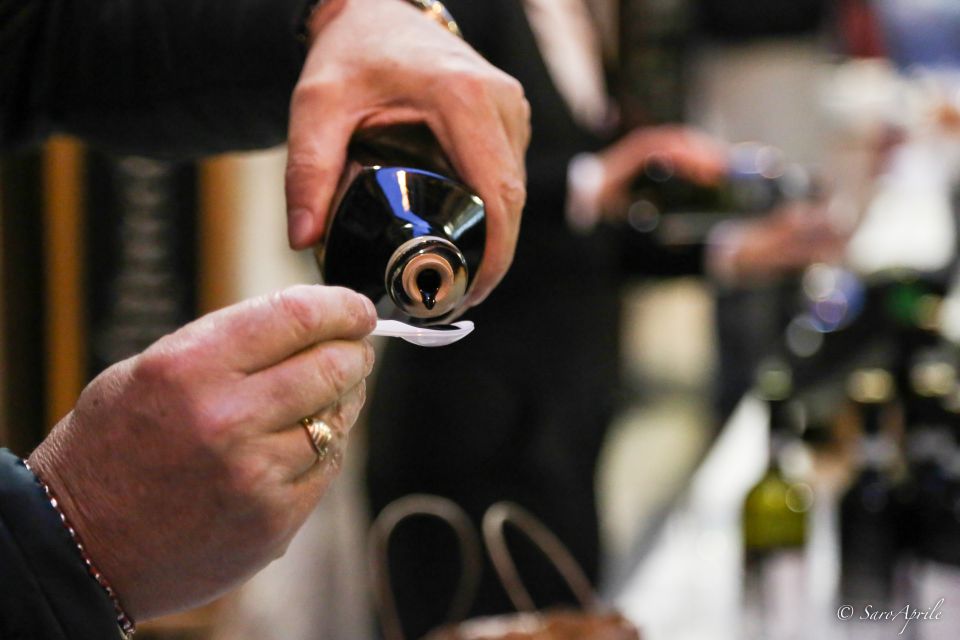 Verona: Traditional Balsamic Vinegar From Modena Tasting - Learning the Difference: IGP vs DOC (And How That Changes the Bottle)