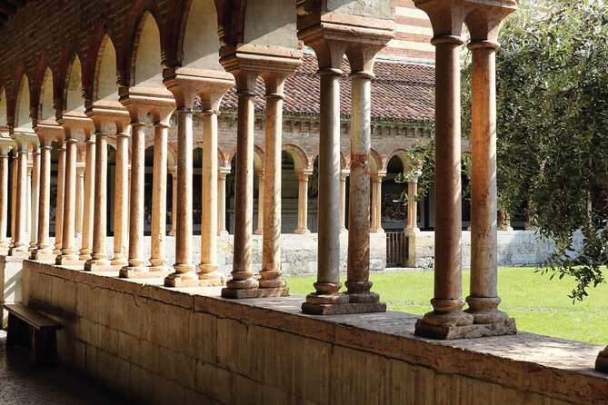 Verona Walking Tour with Audio and Written Guide by a Local - Ending at the Arena di Verona: the perfect last frame